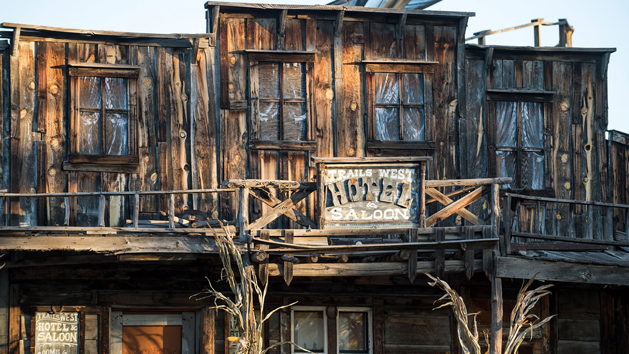 Rocky Mountain Rapids log ride feature Hotel Saloon